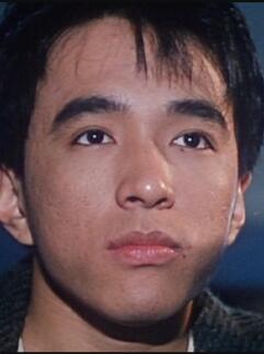 城市特警伦国强