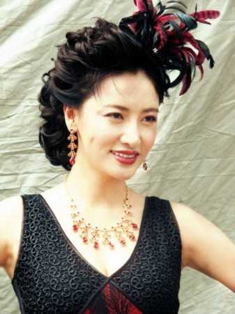 战地花开邓嘉文