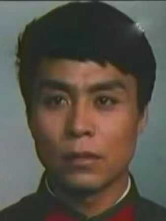 闪电行动梁国柱