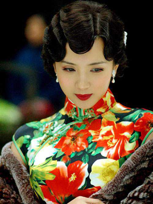 纸醉金迷田佩芝