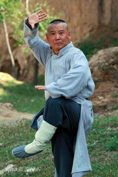 胭脂霸王圆头道人