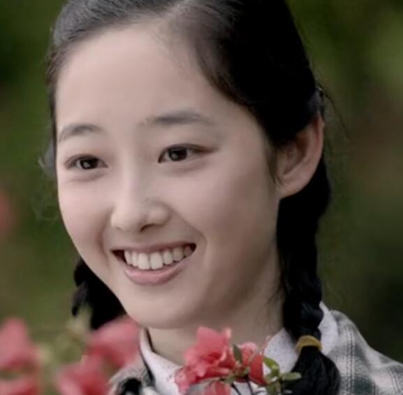 小河亲过我的脸王彩凤