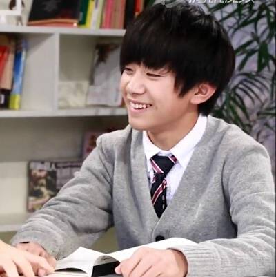 男生学院自习室千智赫