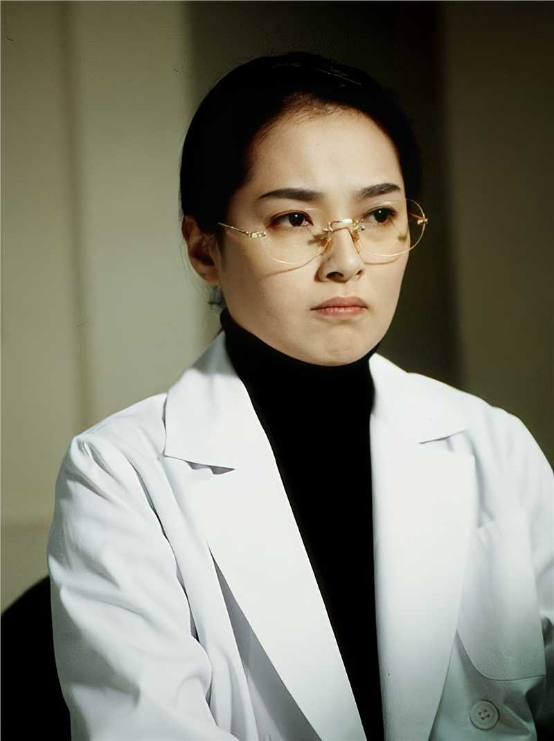 假面骑士空我榎田光(日语:榎田ひかり)