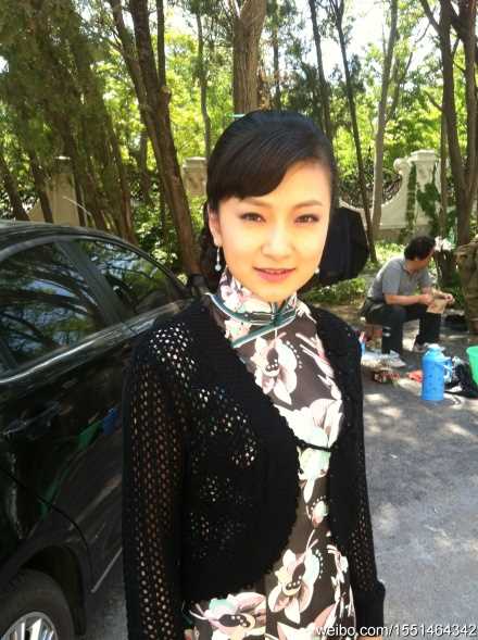 越境陆小兰的扮演者是金玫玫