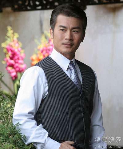 乱世不了情李清华