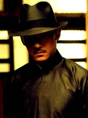 一代宗师一线天