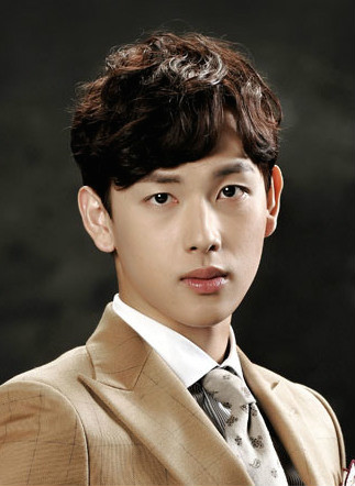 Triangle尹杨夏;张东宇