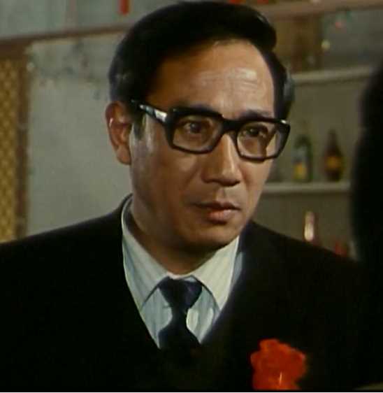 高朋满座年望秋