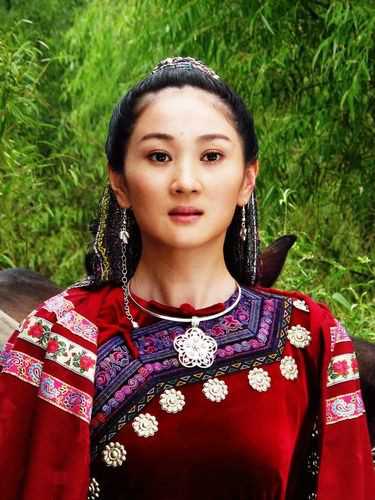 风雨梵净山桃花