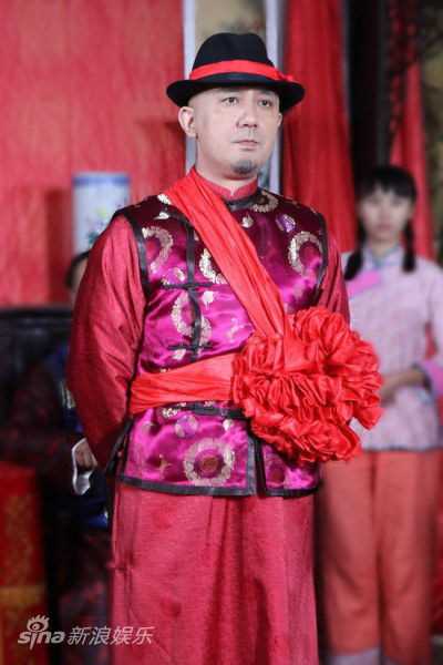 百媚千娇杜霄海