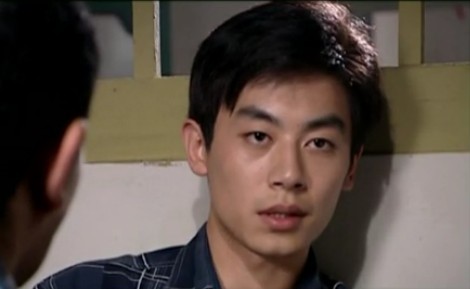 非亲兄弟陈天雨