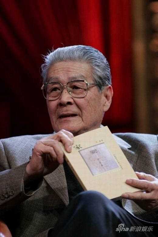 便衣警察施万云