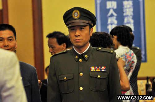 与狼共舞邵文光