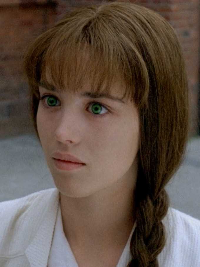 迷恋安娜、海伦