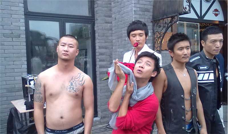 宅男总动员:女神归来快递员