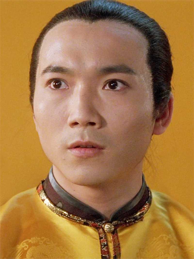 九品芝麻官之白面包青天常威