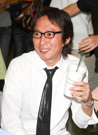 吐司男之吻李雄