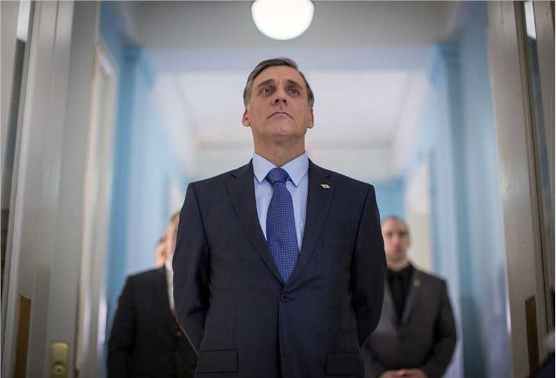 诺曼奥本海默的策略米查·埃舍尔