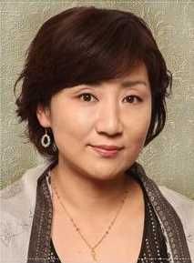 W的悲剧一条春生