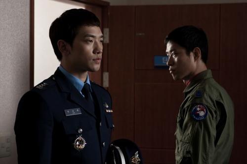 R2B:返回基地哲熙