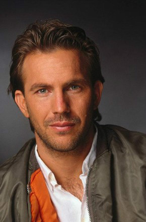 三日刺杀Ethan Renner