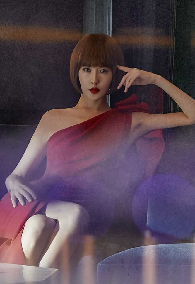 秘密精品店Jenny张(张度英)