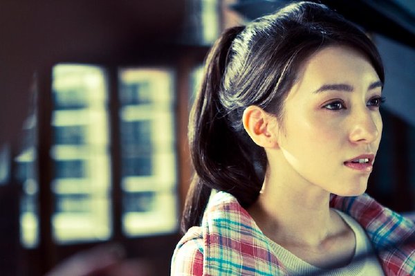 给爱丽丝的奇迹蓝蝶菲