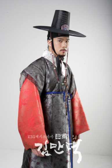 巨商金万德姜有智