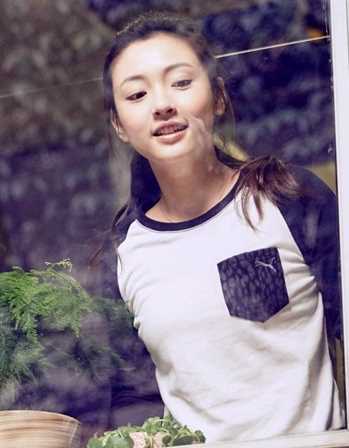 微微一笑很倾城晓玲