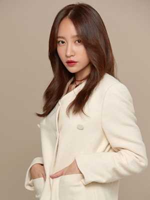 蓝月亮XX尹娜娜