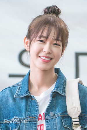 举重妖精金福珠宋诗好