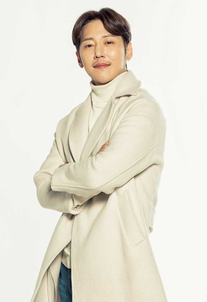 对,就是那样罗贤宇