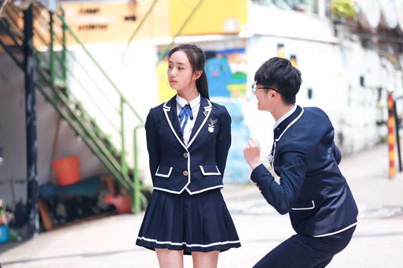 班长大人关心怡