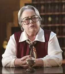 美国恐怖故事第五季爱瑞丝