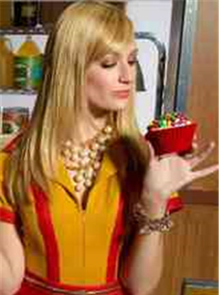 破产姐妹第六季Caroline Channing(卡罗琳·钱宁)