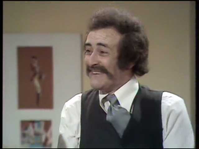 请讲普通话Juan Cervantes