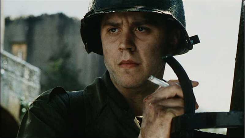 雷霆救兵欧文·韦德军医