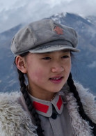 走过雪山草地彤儿