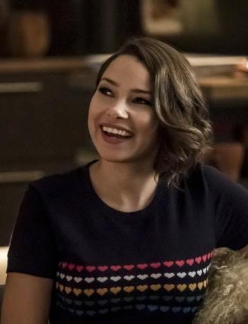 闪电侠第五季诺拉·韦斯特-艾伦