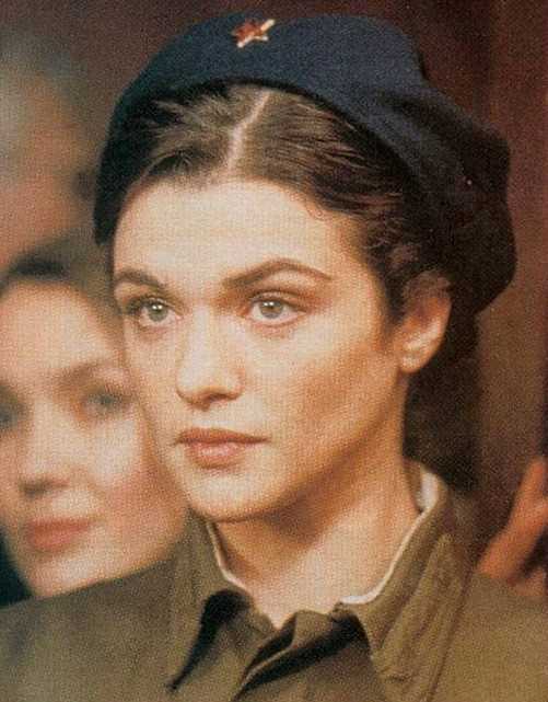 兵临城下塔妮娅