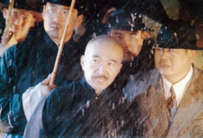 摇啊摇,摇到外婆桥唐老大