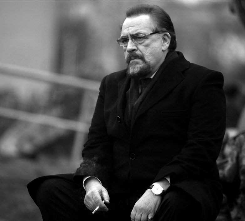 科里奥兰纳斯米尼涅斯·阿格立巴