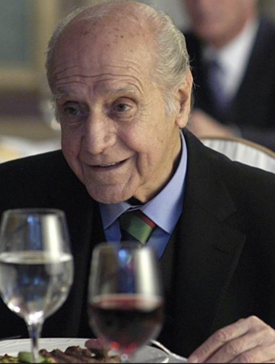 艾尔莎与弗雷德阿尔弗雷德