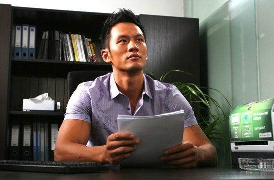 男得有爱劳伦斯