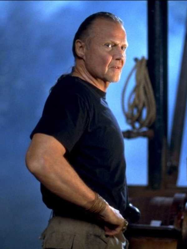 狂蟒之灾Paul Sarone;保罗·萨朗;保罗·萨龙