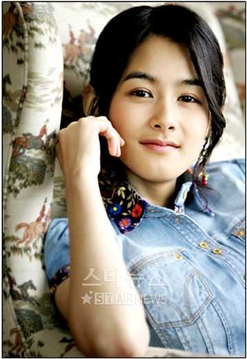 镜头背后姜惠贞