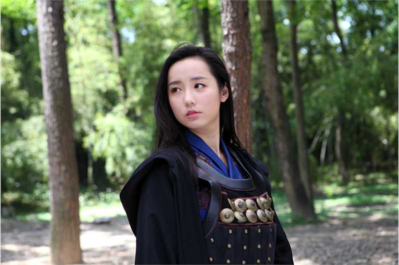 校花的超级保镖之消失的村落一姐