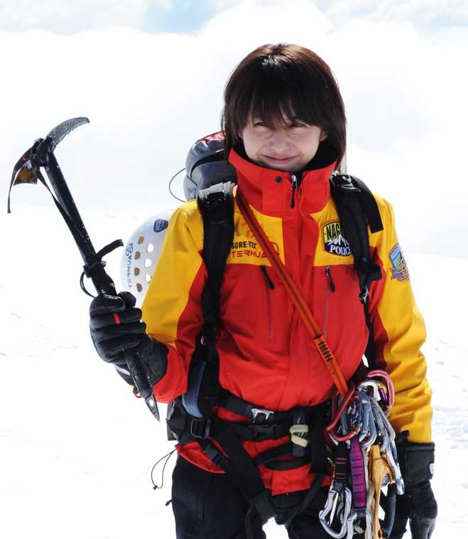 岳:冰峰救援 繁中椎名久美