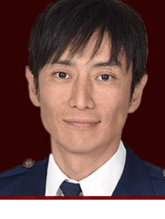 未满警察:午夜追缉者片野坂让